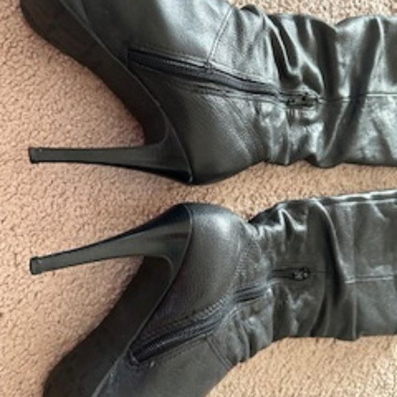 Women's Boots Cathy Jean Size 7 1/2 M Knee Boots Zip Enclosure Black 4" Heel - Picture 5 of 5